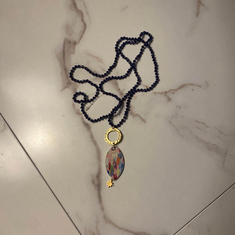 Elegant Multicolor Pendant Necklace